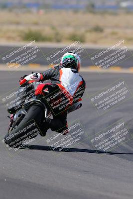 media/Oct-08-2022-SoCal Trackdays (Sat) [[1fc3beec89]]/Turn 11 Backside (1145am)/